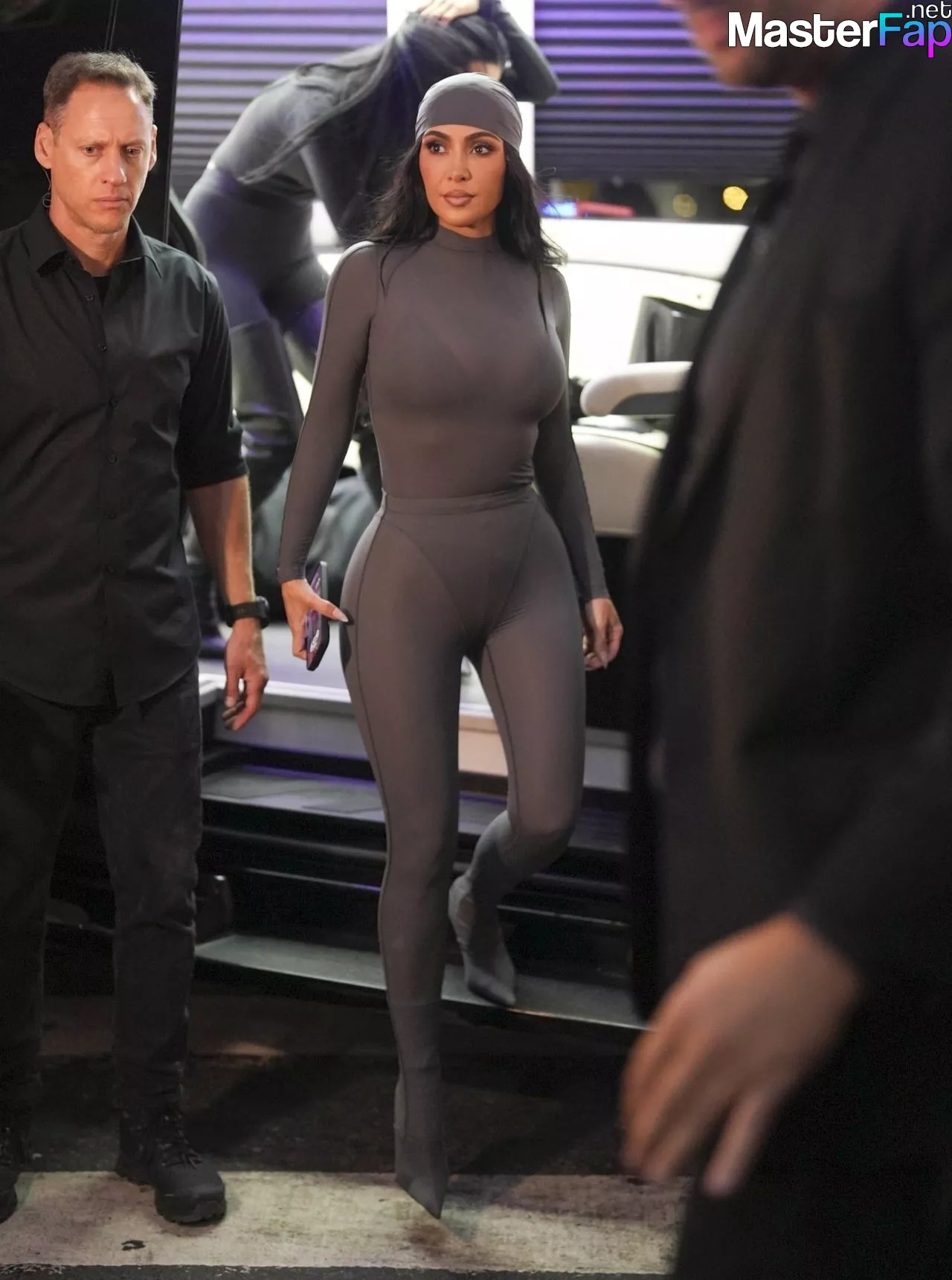 Free Leaked Party leaks Picture