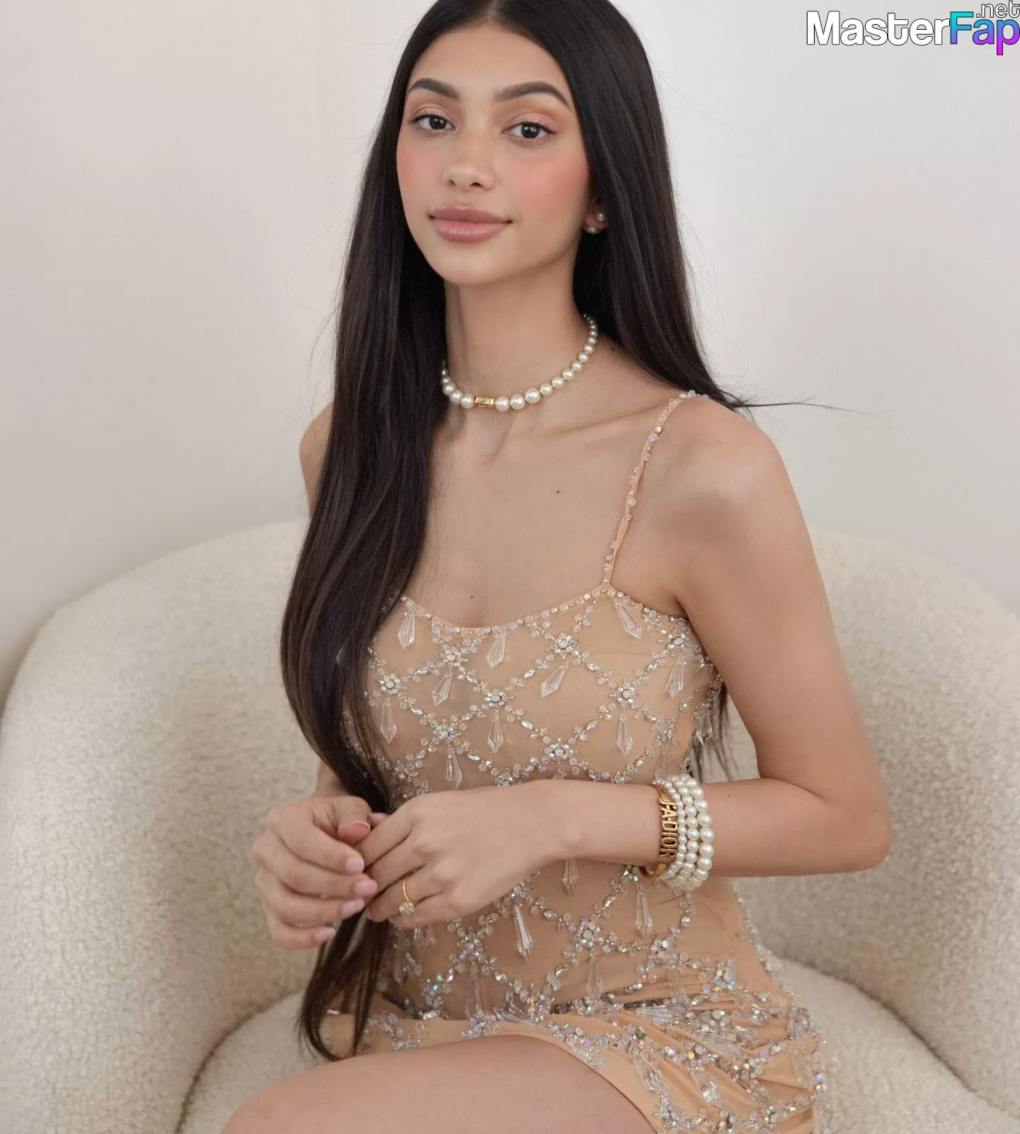 Alanna Panday Free Leaked Tits Picture