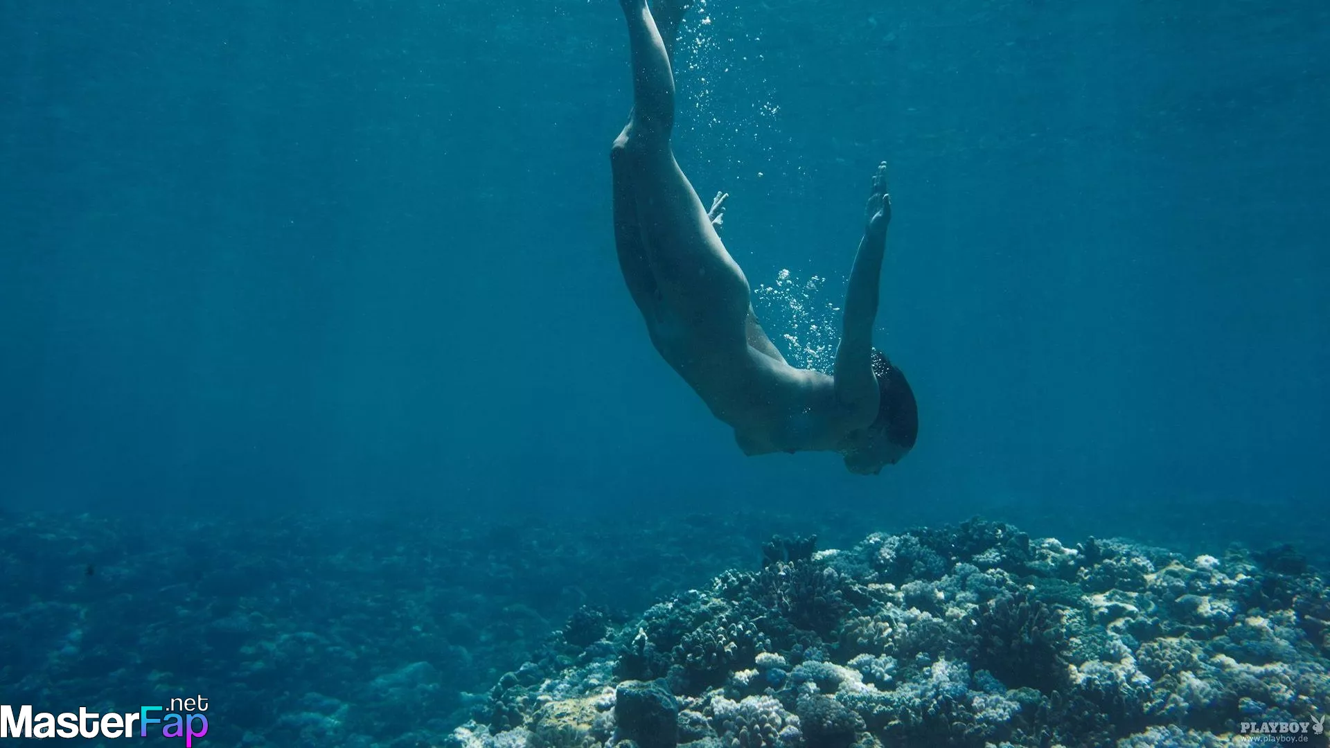 Anna Bader Free Leaked Toys Picture