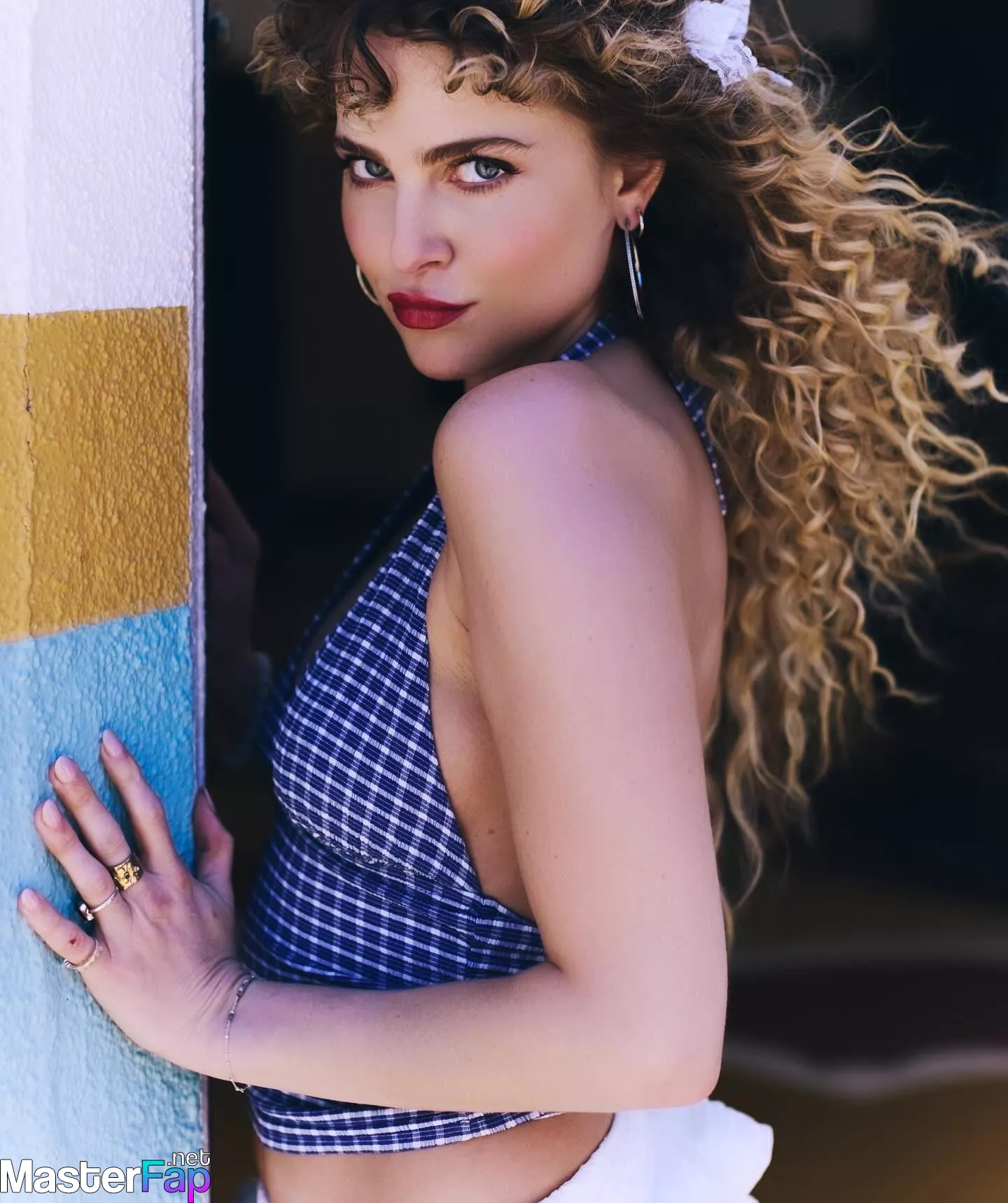 Anne Winters Free Leaked Tits Picture