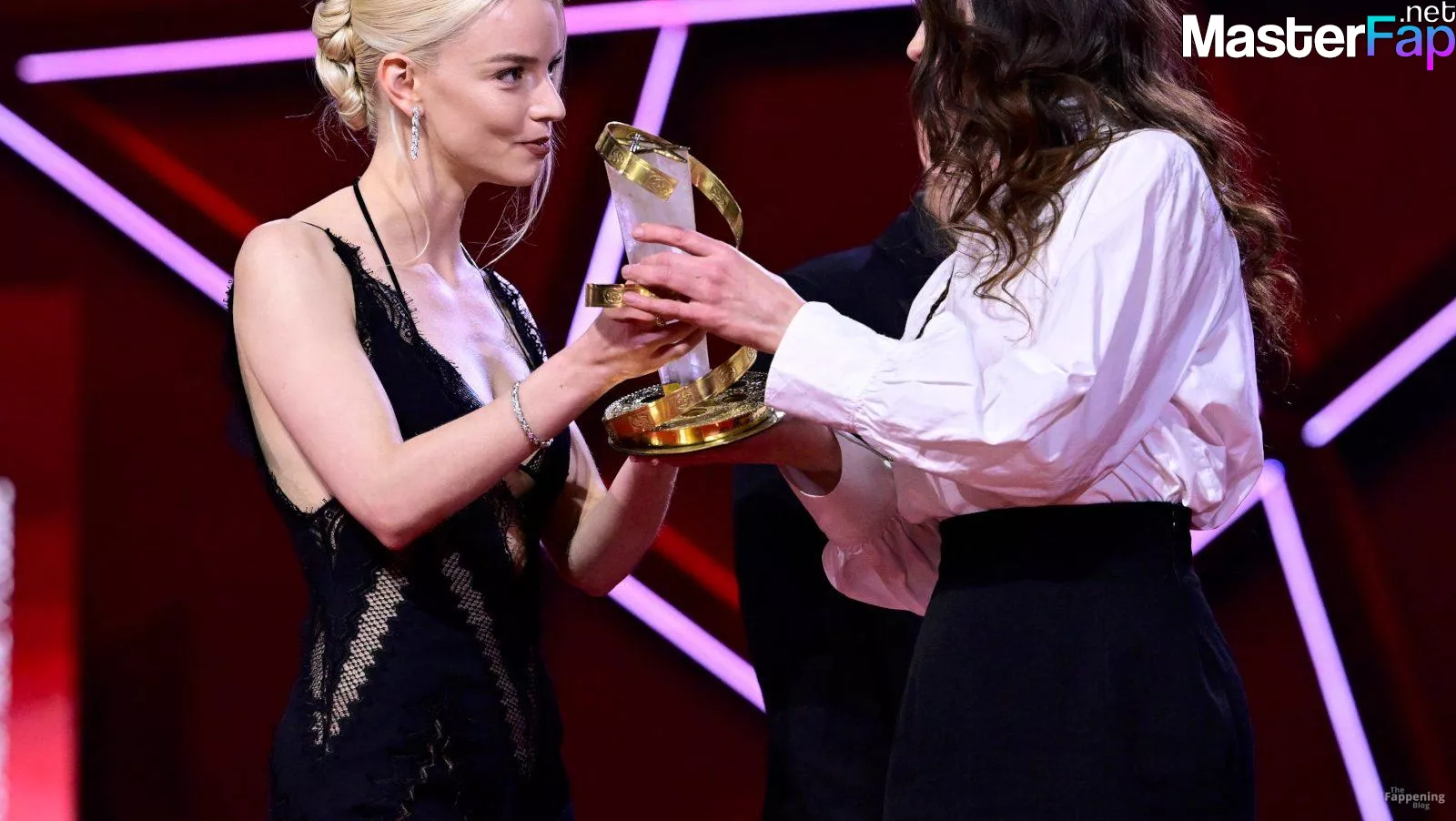 Anya Taylor Joy Free Leaked DP leaks Picture