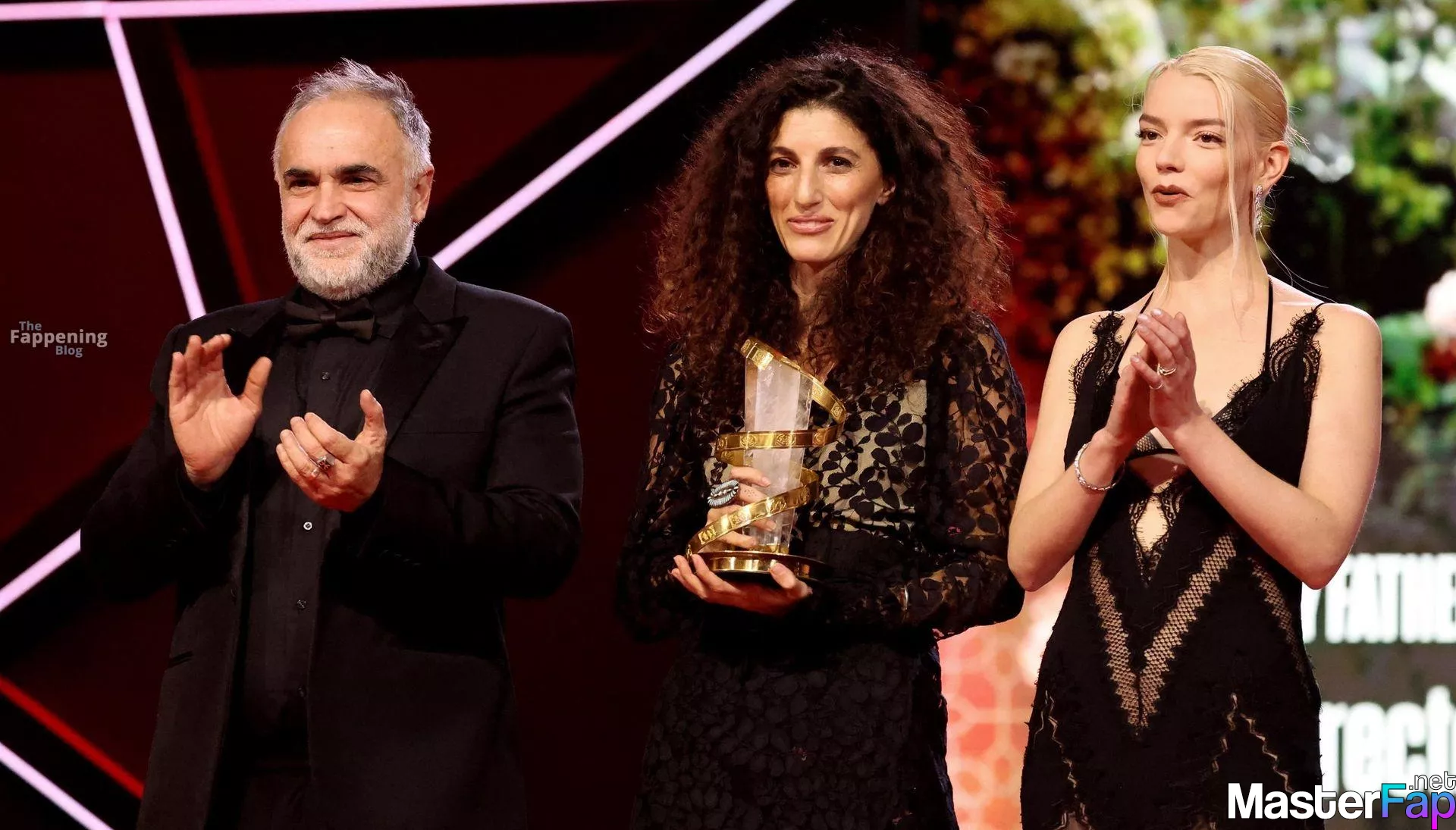 Anya Taylor Joy Free Leaked Squirt Picture