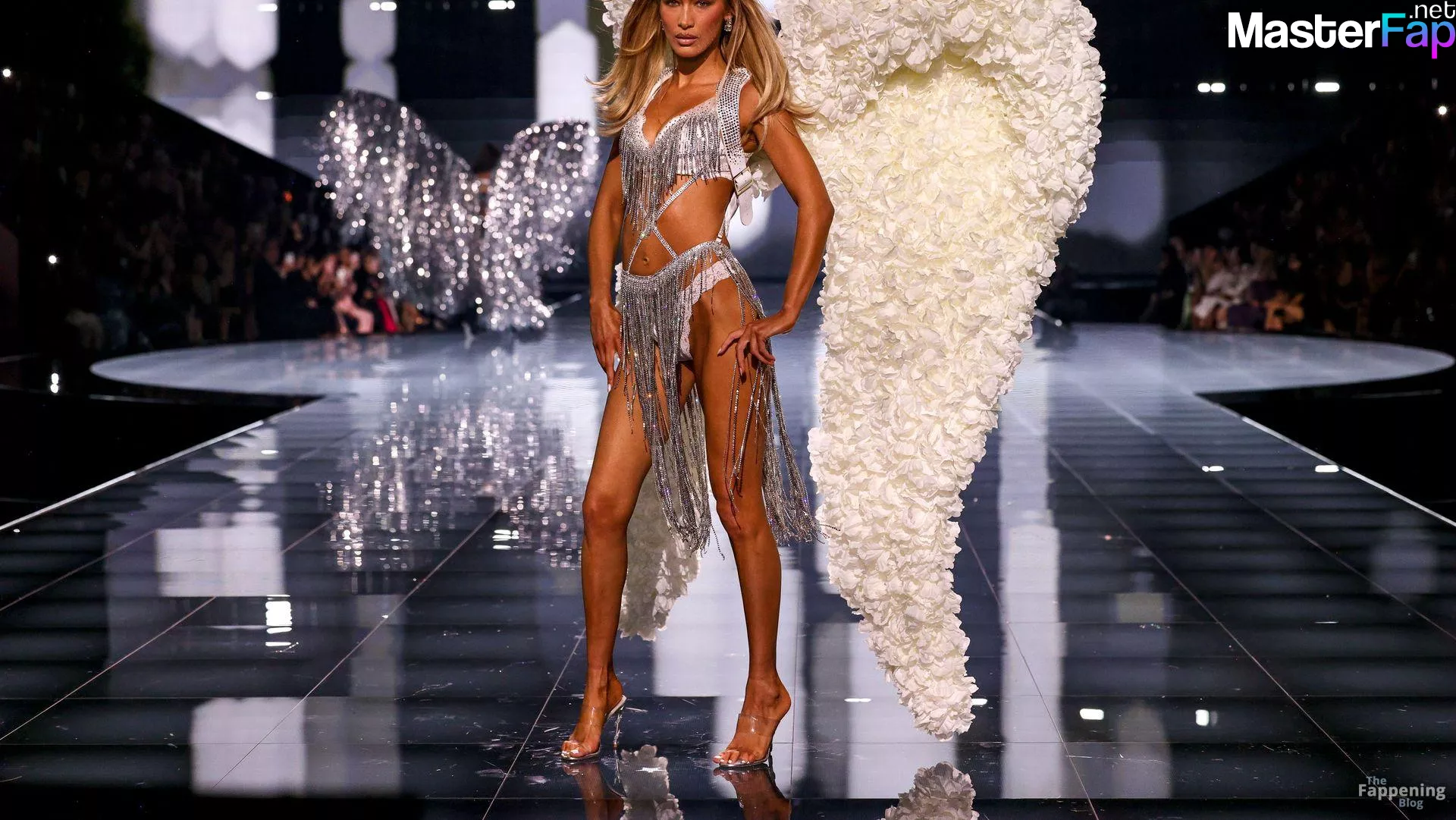 Bella Hadid Free Leaked Boobs Picture