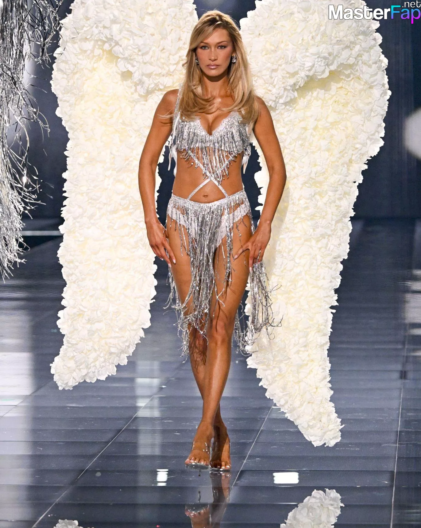 Bella Hadid Free Leaked Cumshot leaks Picture