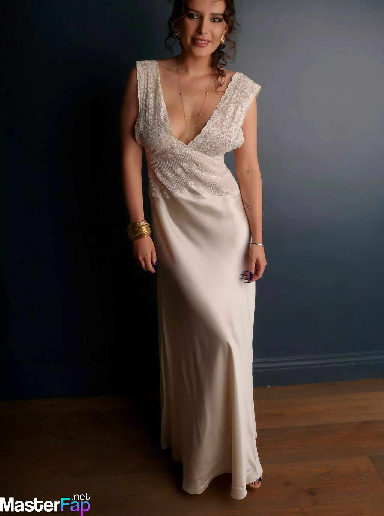 Bella Thorne Free Leaked Interracial Picture