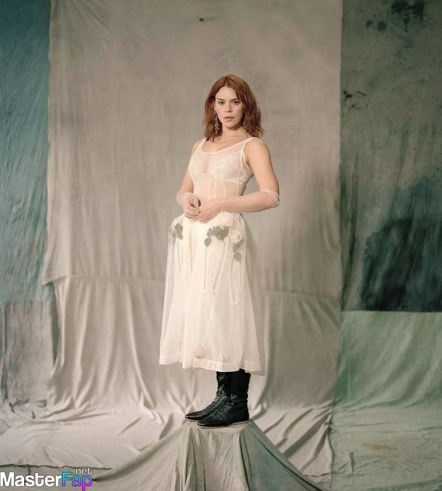 Billie Piper Free Leaked Tits Picture