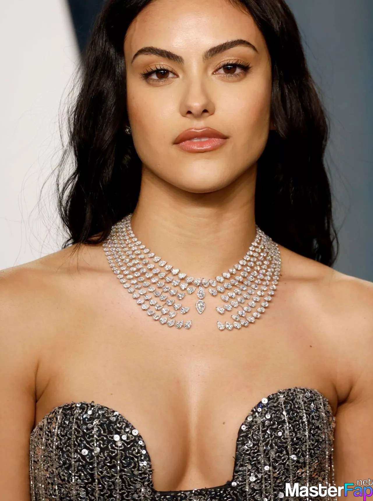 camila-mendes