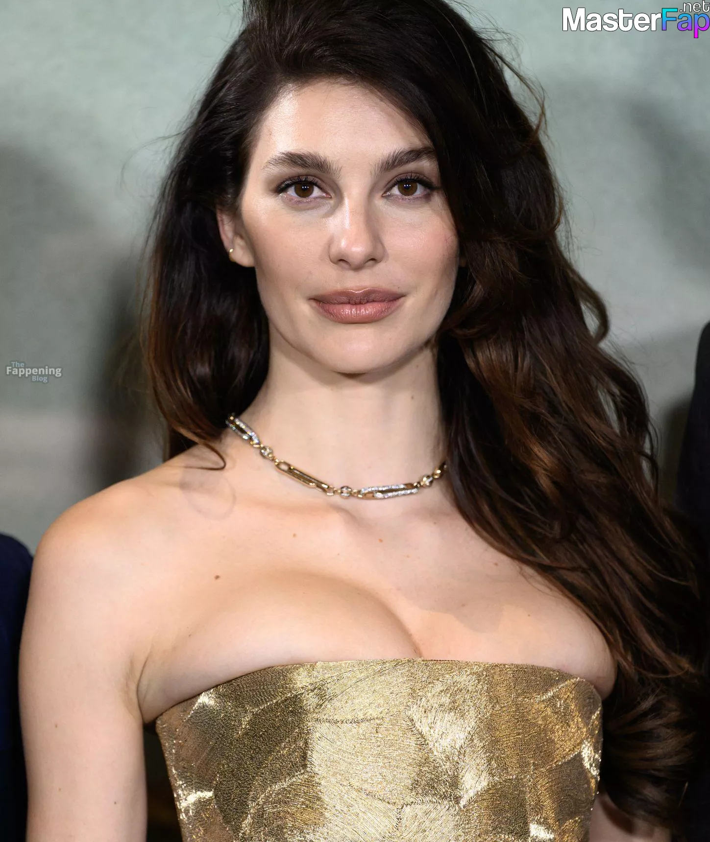 Camila Morrone Free Leaked Husband Picture