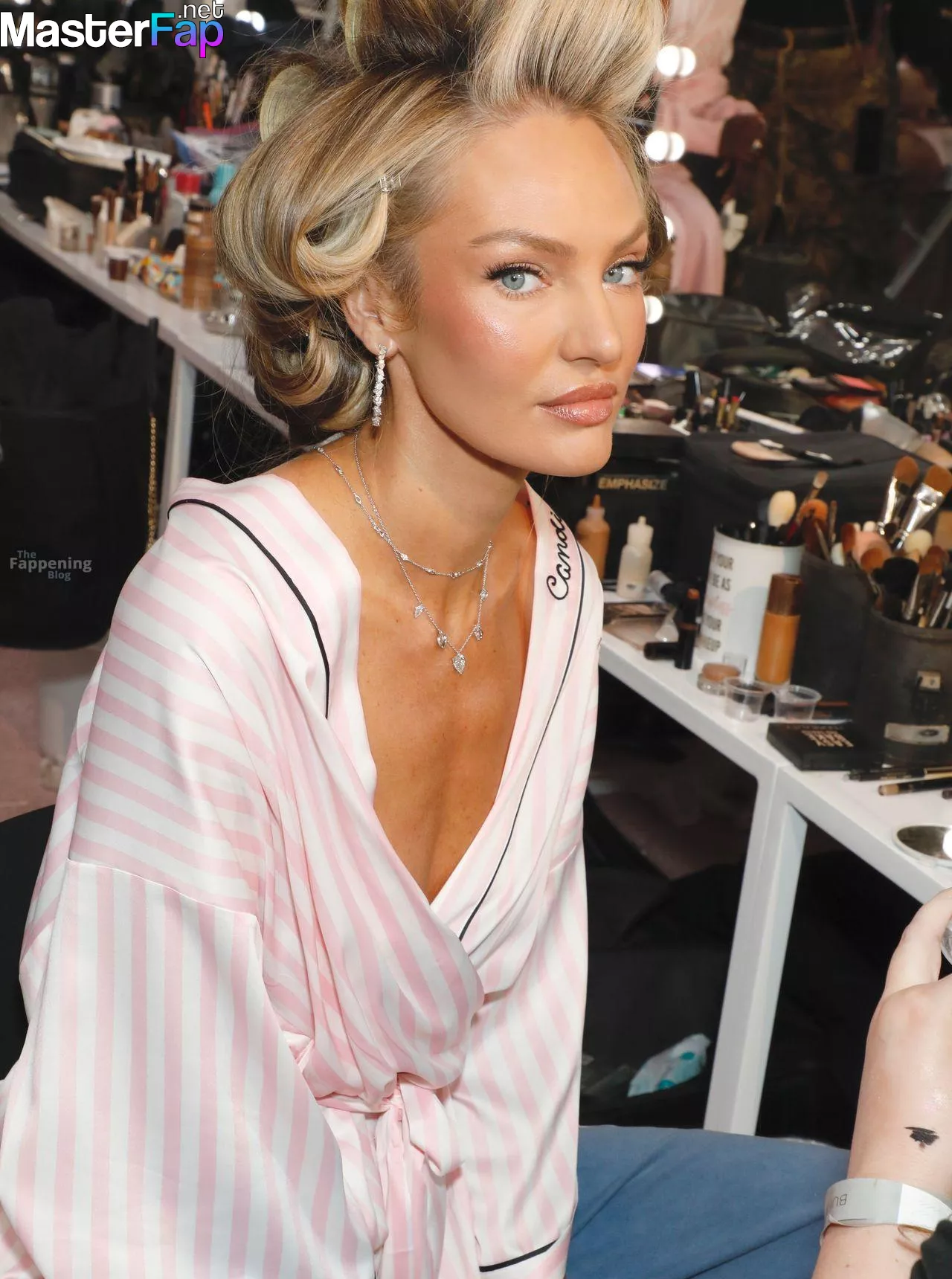 Candice Swanepoel Free Leaked Licking leaks Picture