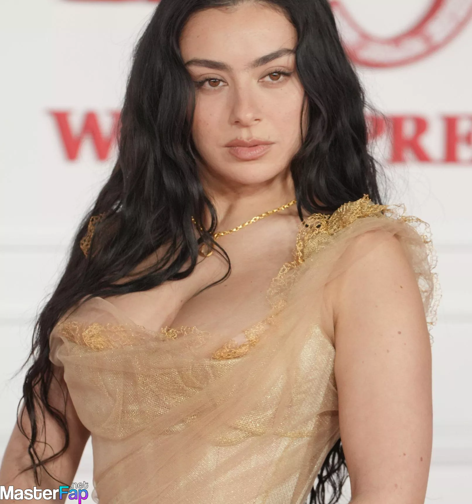 Charli Xcx Free Leaked Boobs leaks Picture