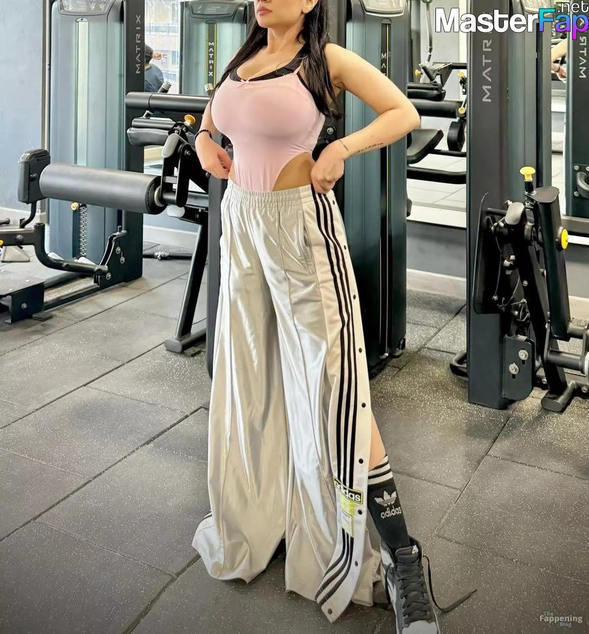 Deepali Ahuja Free Leaked Boobs Picture