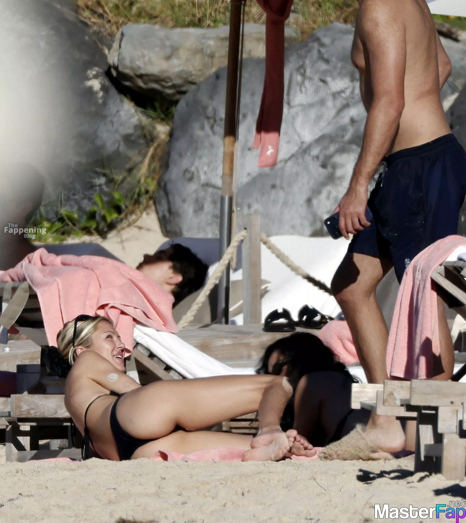 Delilah Belle Hamlin Free Leaked Striptease Picture