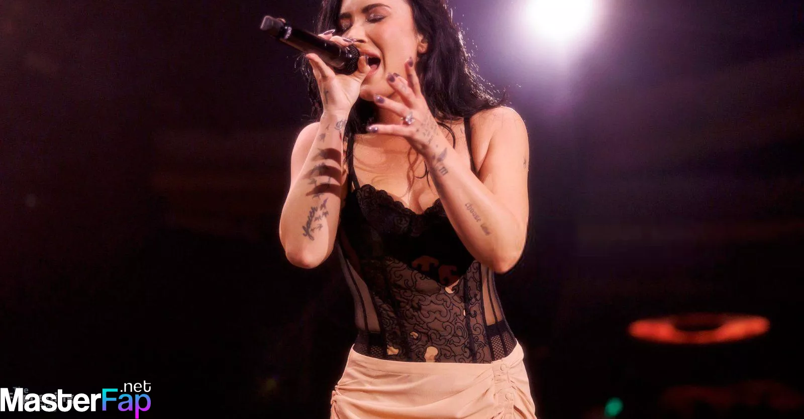 Demi Lovato Free Leaked Funny Picture