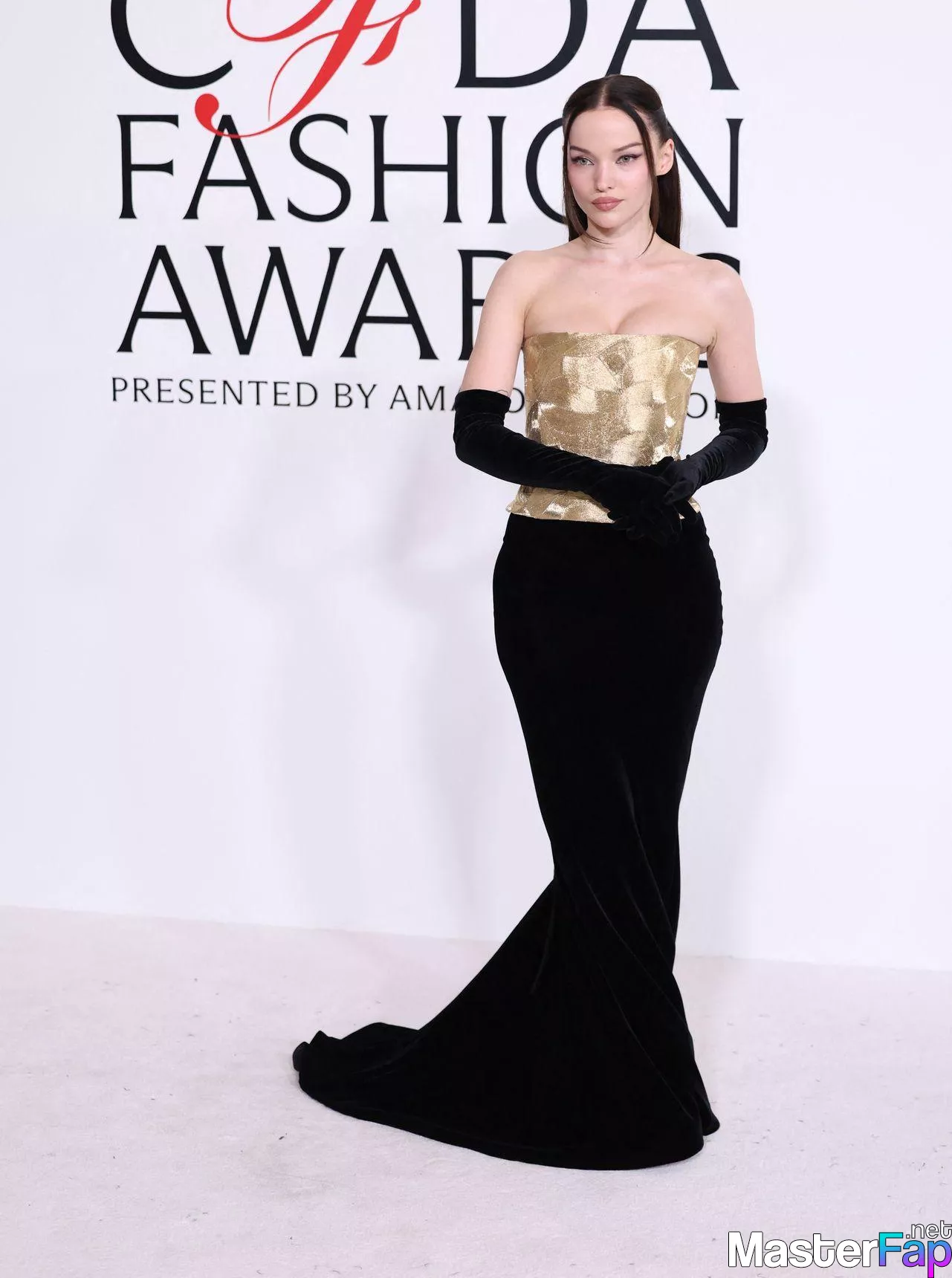 Dove Cameron Free Leaked Vagina Picture