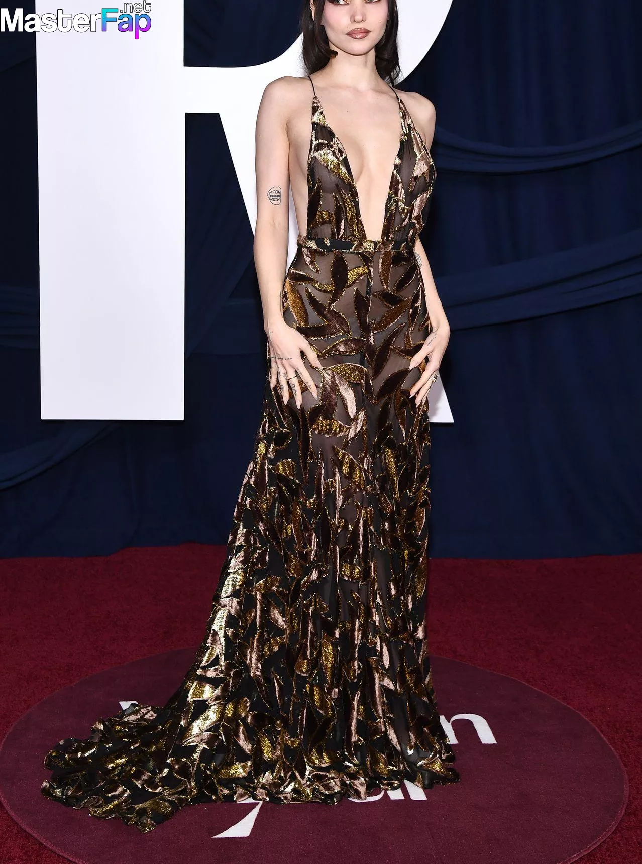 Dove Cameron Free Leaked Rough Picture