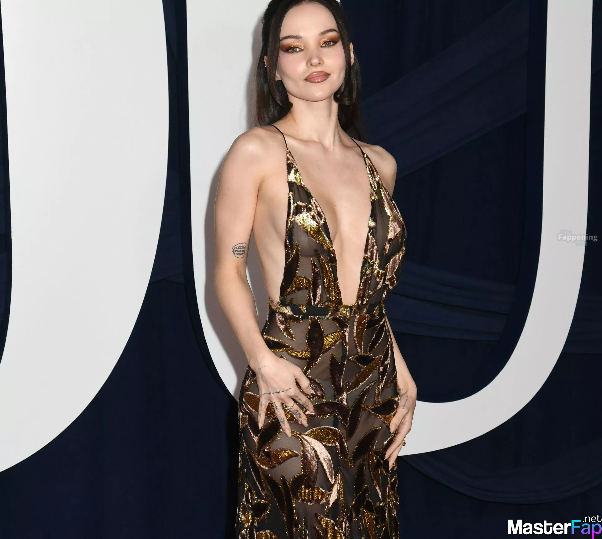 Dove Cameron Free Leaked Husband Picture