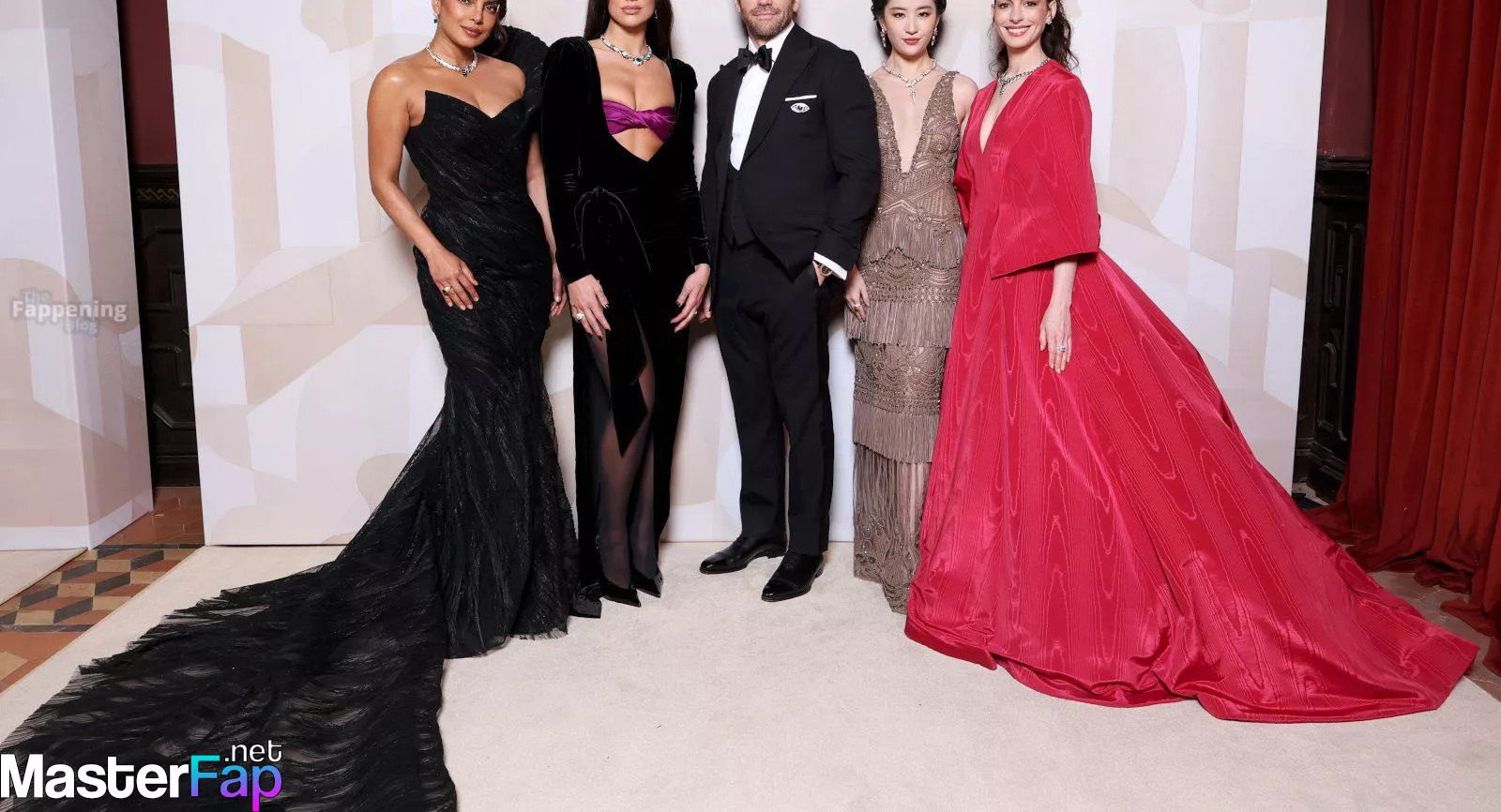 Dua Lipa Free Leaked Strapon Picture