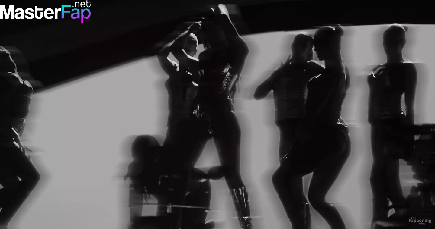 Dua Lipa Free Leaked Party Picture