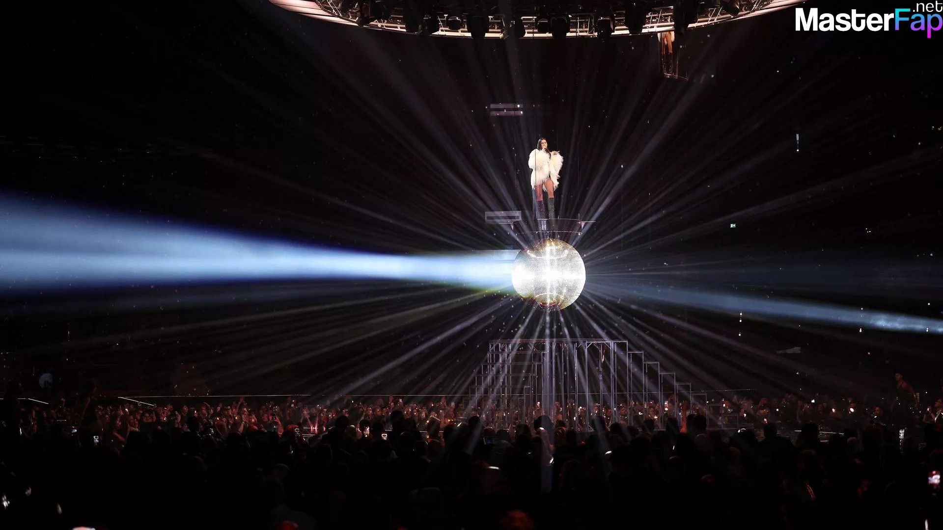 Dua Lipa Free Leaked Fisting Picture