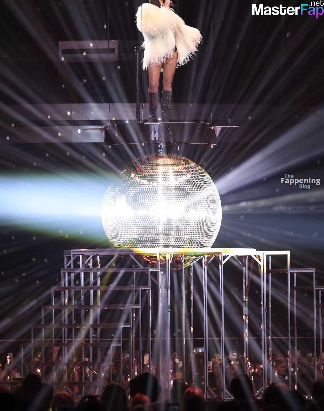 Dua Lipa Free Leaked Funny Picture