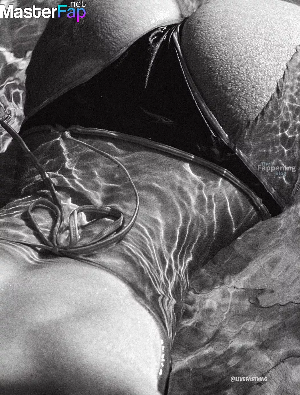 Emily Feld Free Leaked Pee leaks Picture