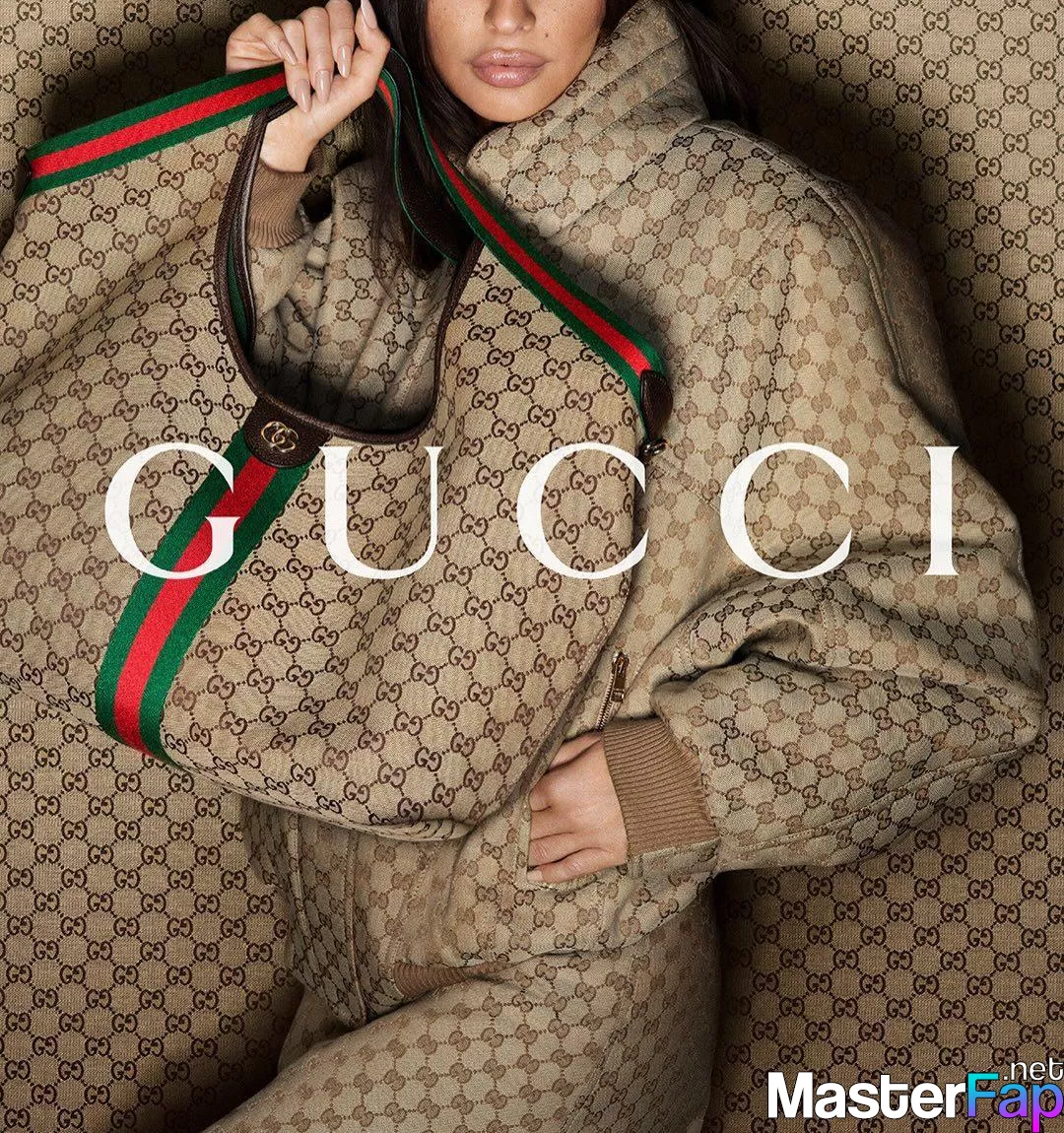 Emily Ratajkowski Free Leaked Strapon Picture