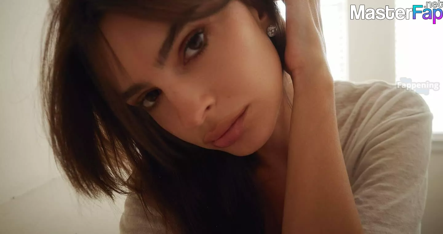 Emily Ratajkowski Free Leaked Interracial Picture