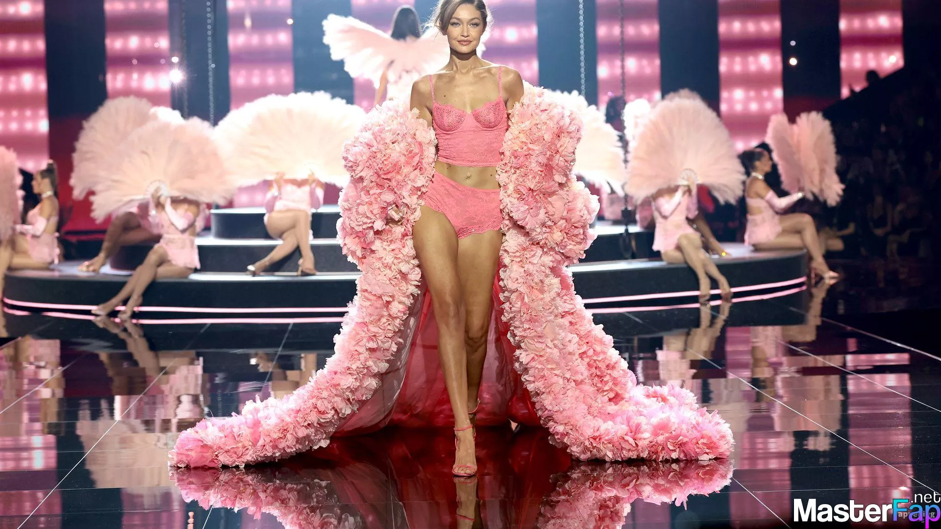 Gigi Hadid Free Leaked Porn Picture