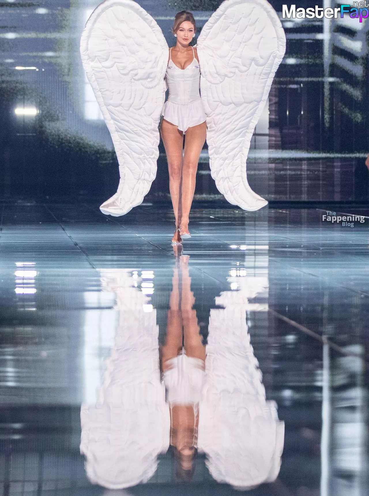 Gigi Hadid Free Leaked Toys leaks Picture