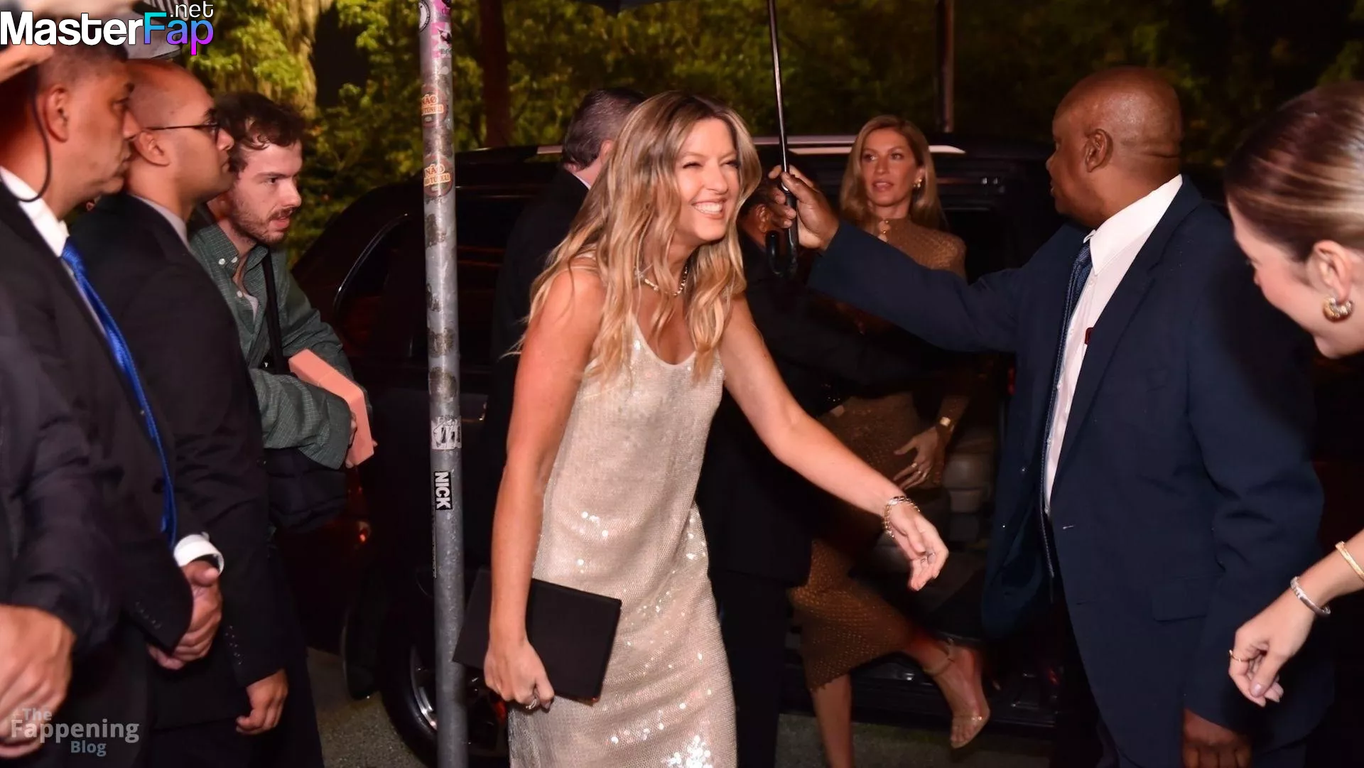 Gisele Bundchen Free Leaked Butt Picture