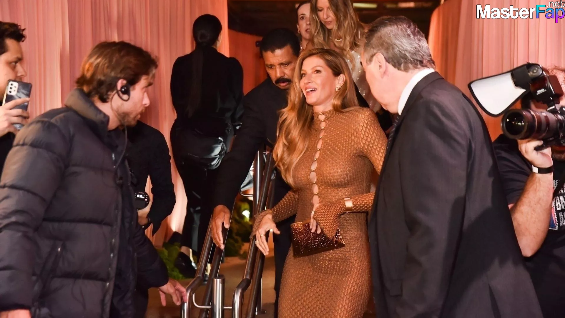 Gisele Bundchen Free Leaked Bandage leaks Picture