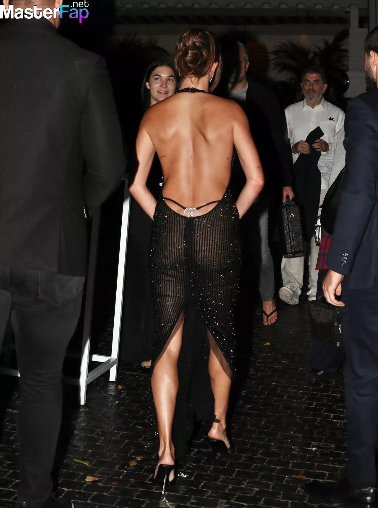 Hailey Bieber Free Leaked Boobs Picture