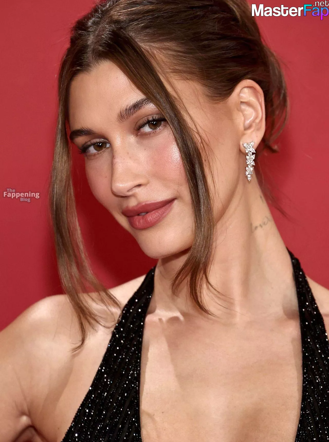 Hailey Bieber Free Leaked Backstage Picture