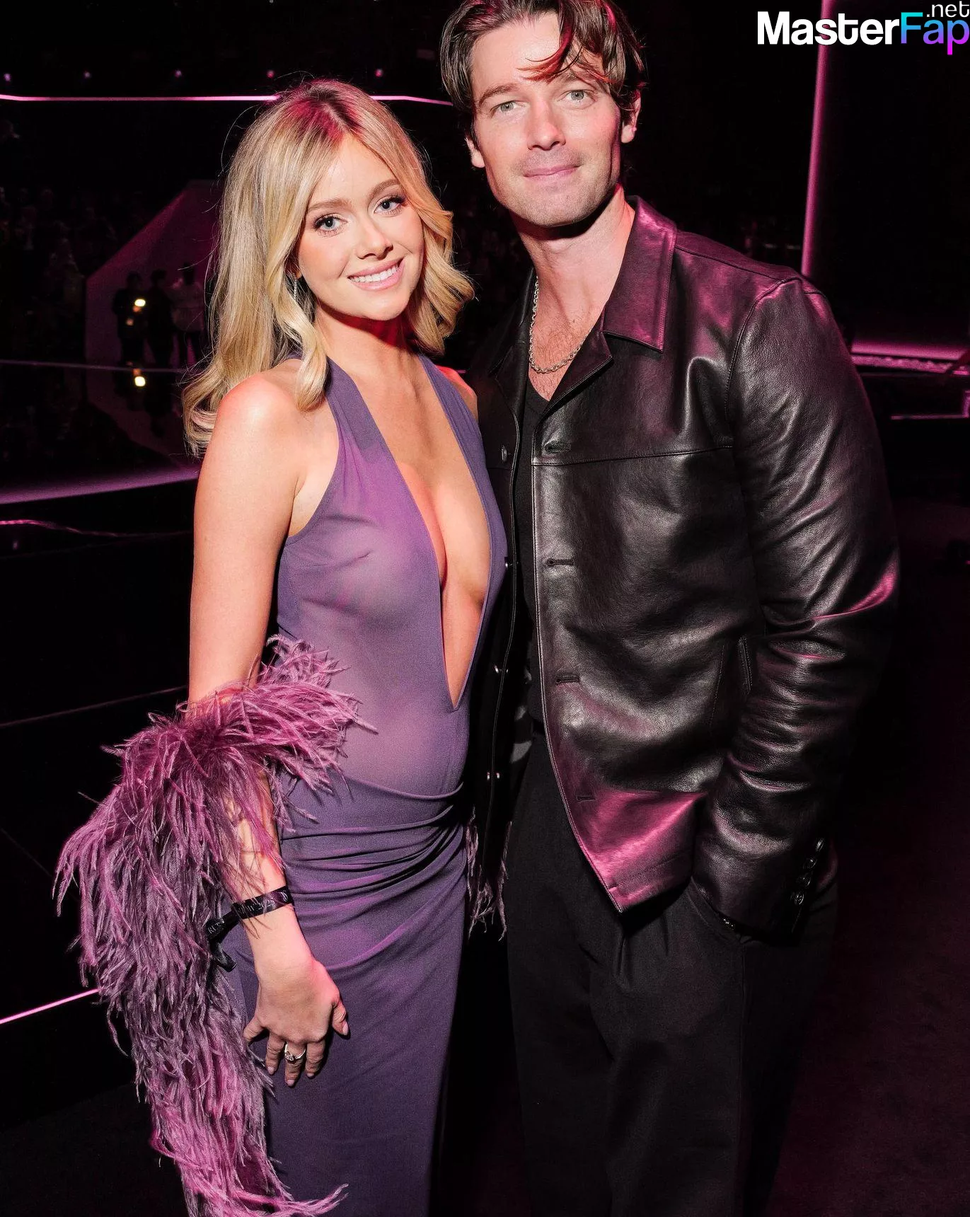 Hannah Godwin Free Leaked Teen Picture