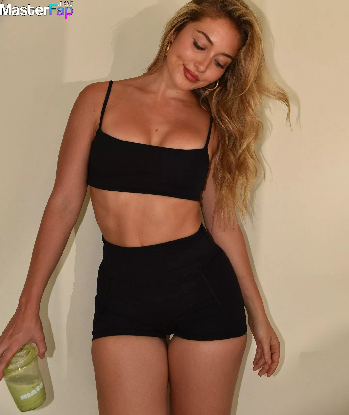 Heloise Huthart Free Leaked Tits Picture