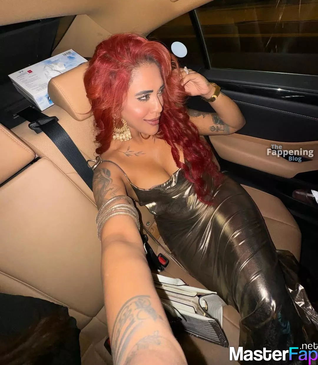 Hritu Zee Free Leaked Webcam Picture