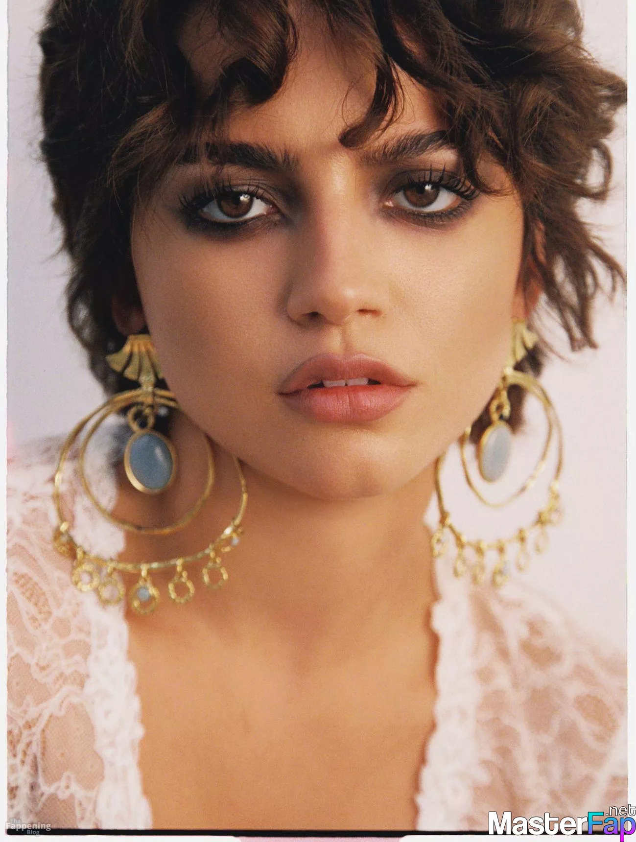 Isabela Merced Free Leaked Bukkake Picture