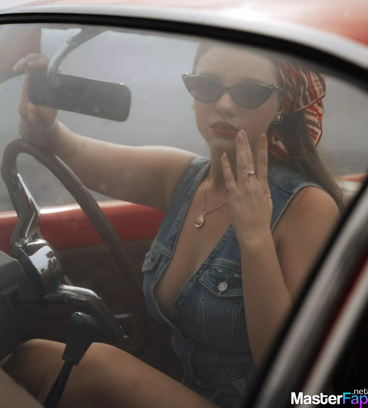 Isabella Ardley Free Leaked Tits Picture