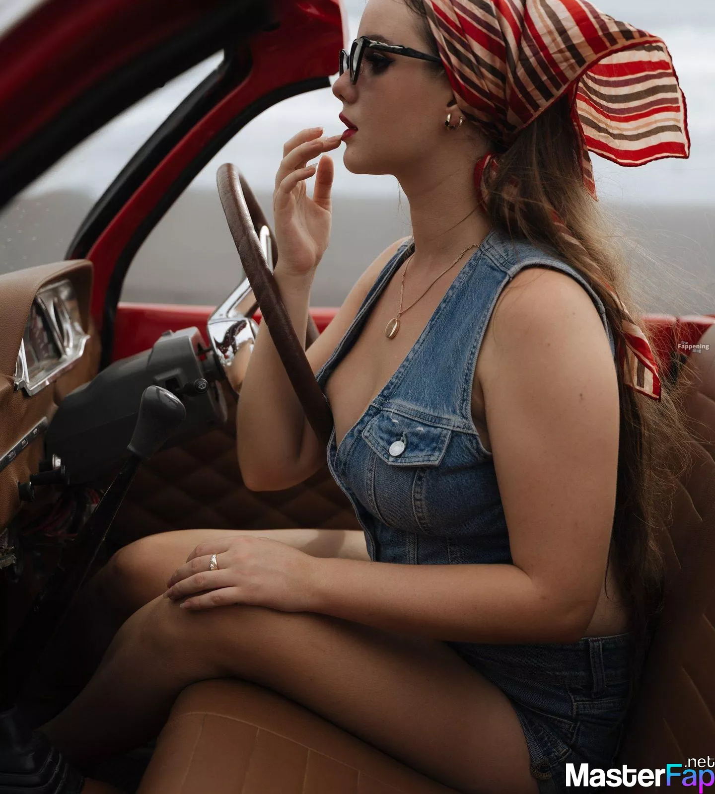 Isabella Ardley Free Leaked Strapon Picture