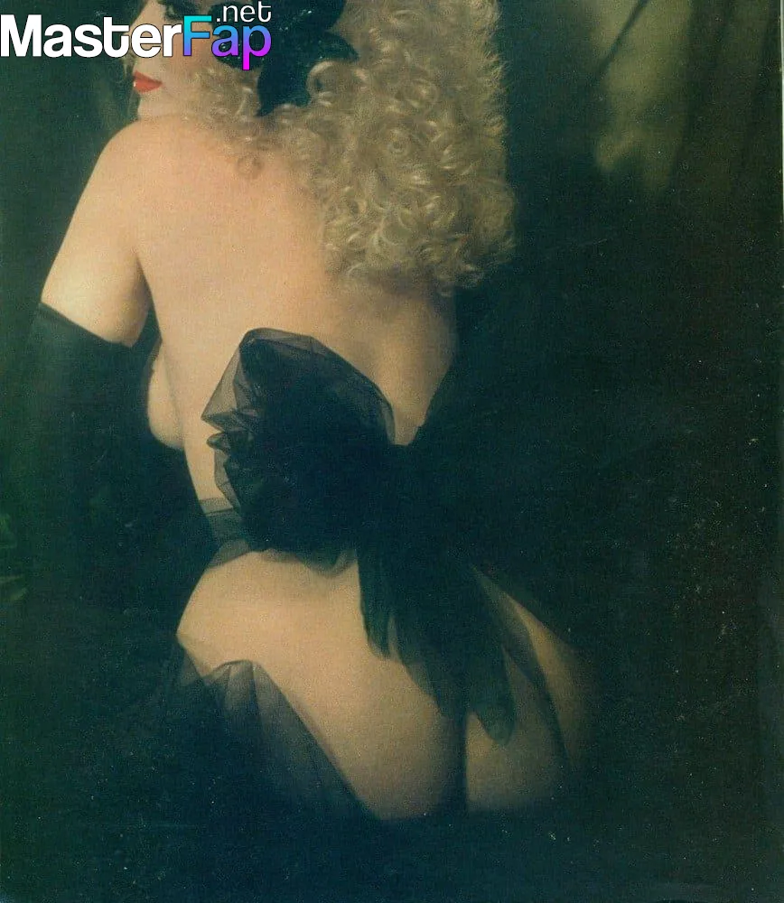 Isabella Biagini Free Leaked Ass Picture