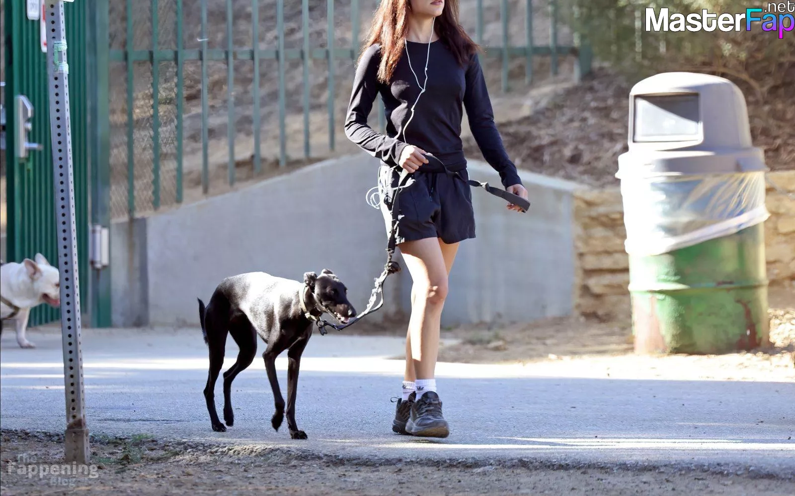 Jenna Ortega Free Leaked Interracial Picture