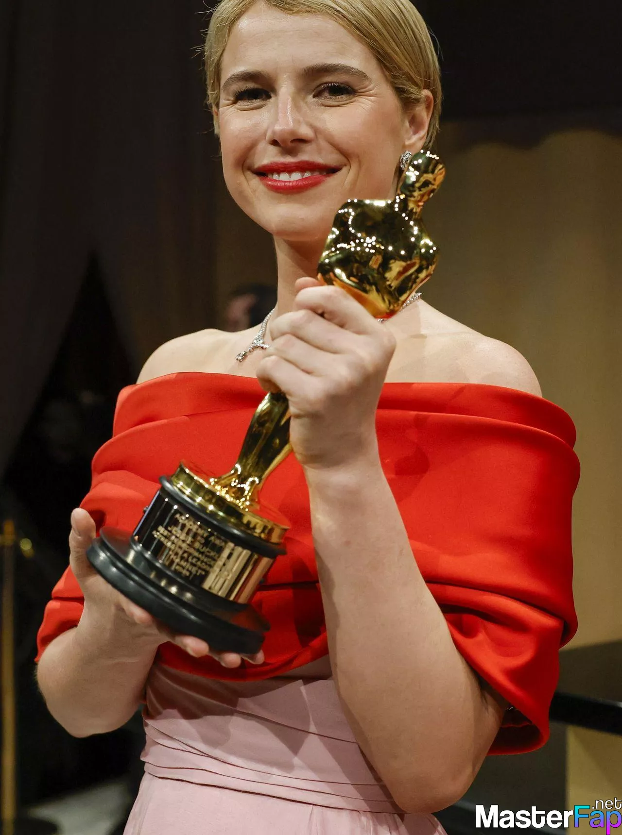 Jessie Buckley Free Leaked Strapon Picture