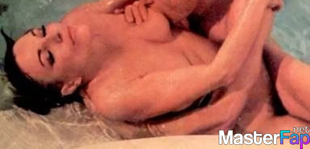 Joan Collins Free Leaked Vagina Picture