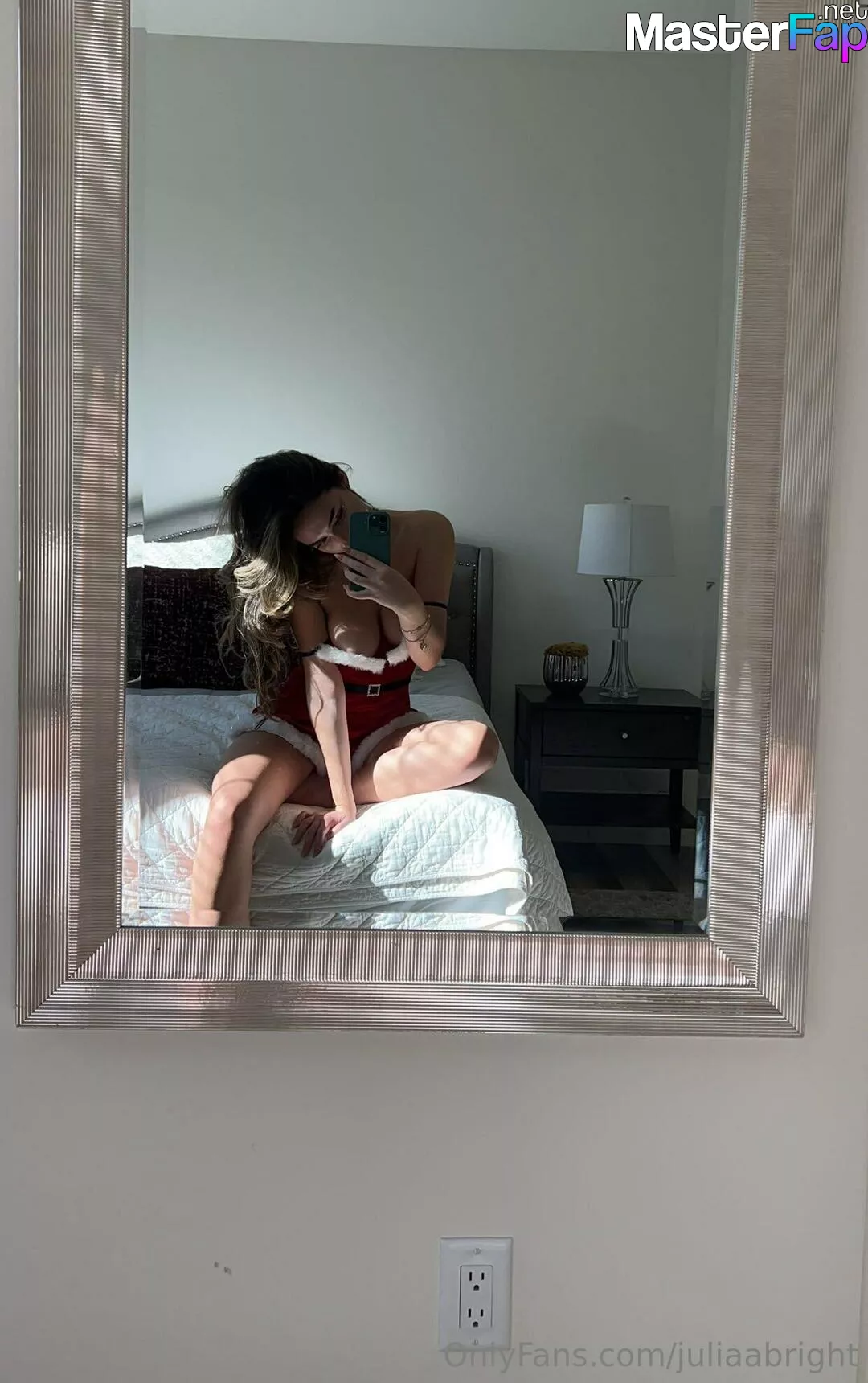 Julia Bright Free Nudes Album 25 Pictures | MasterFap.net