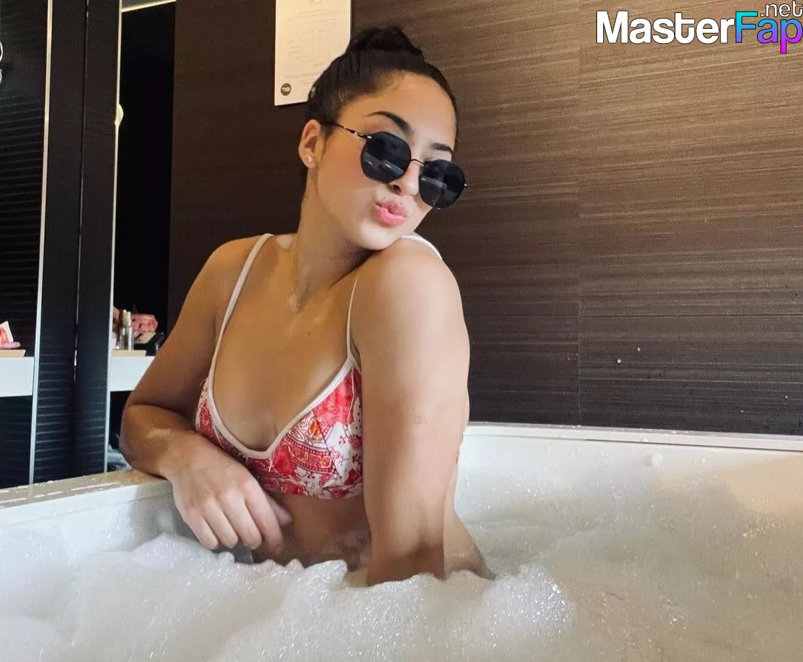 Julia Soares Free Leaked Exposed Picture