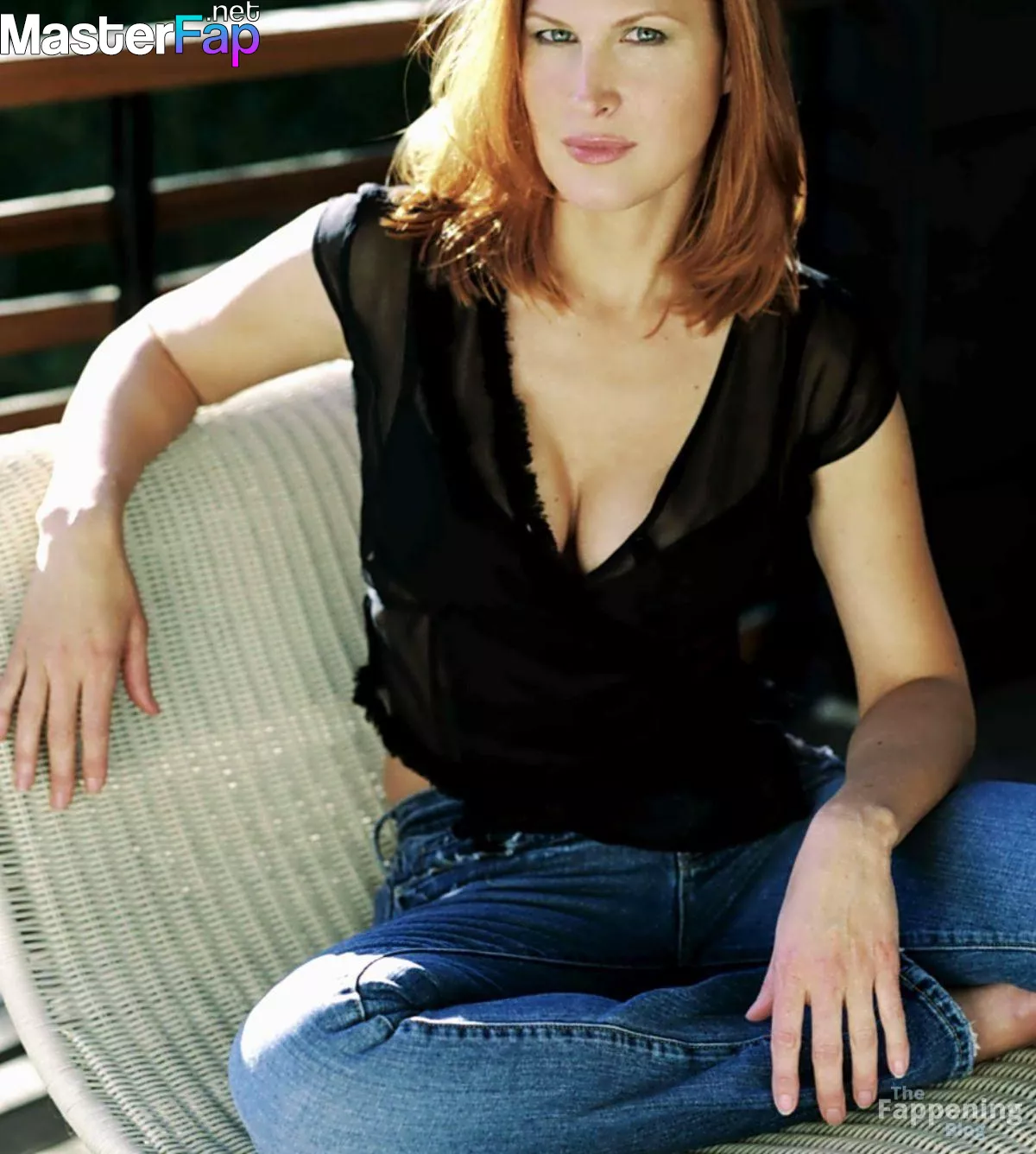 Julienne Davis Free Leaked Tits Picture