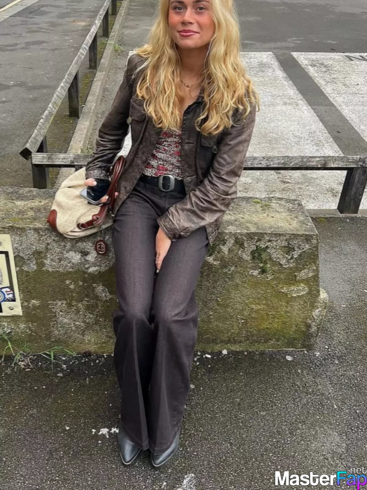 Kathrine Moller Kuhl Free Leaked Tits Picture