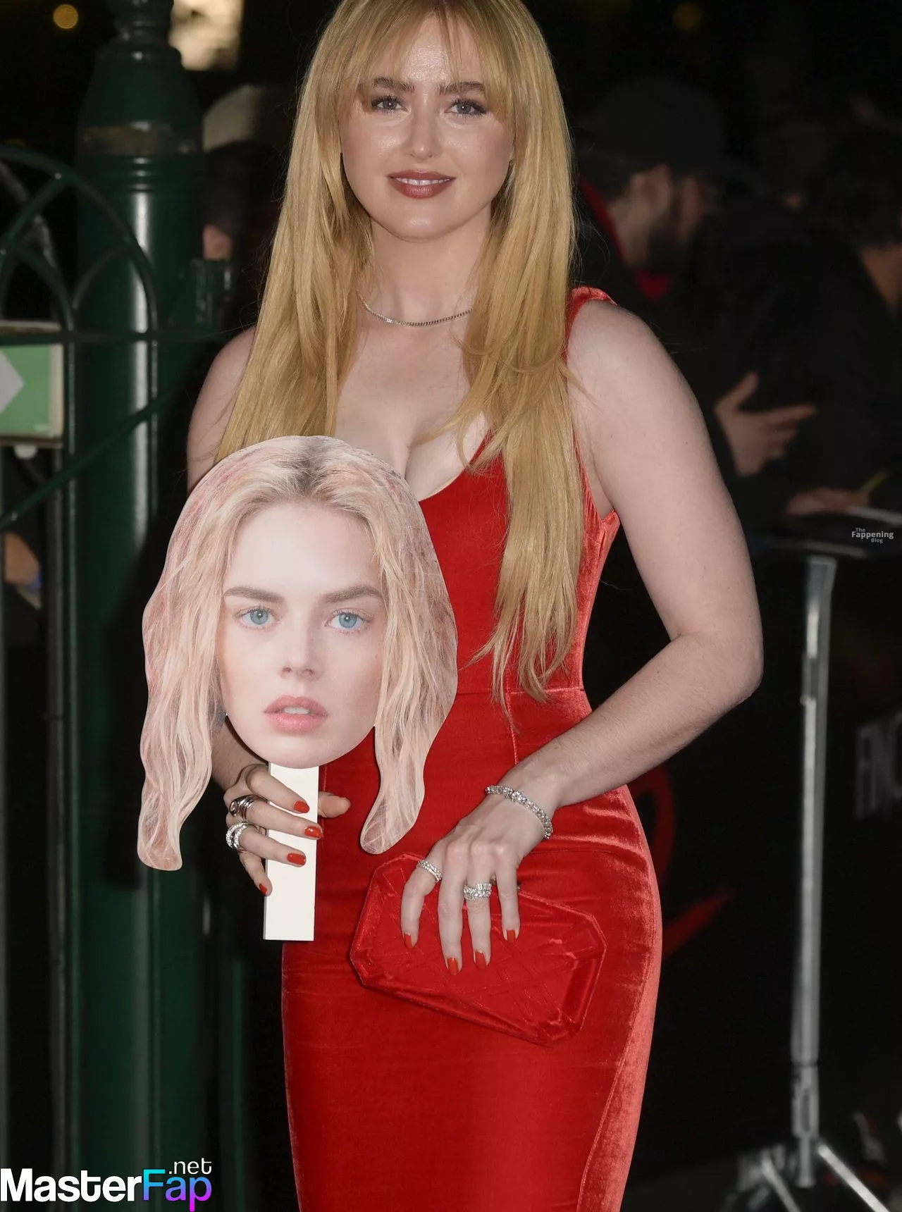 Kathryn Newton Free Leaked Blowjob leaks Picture