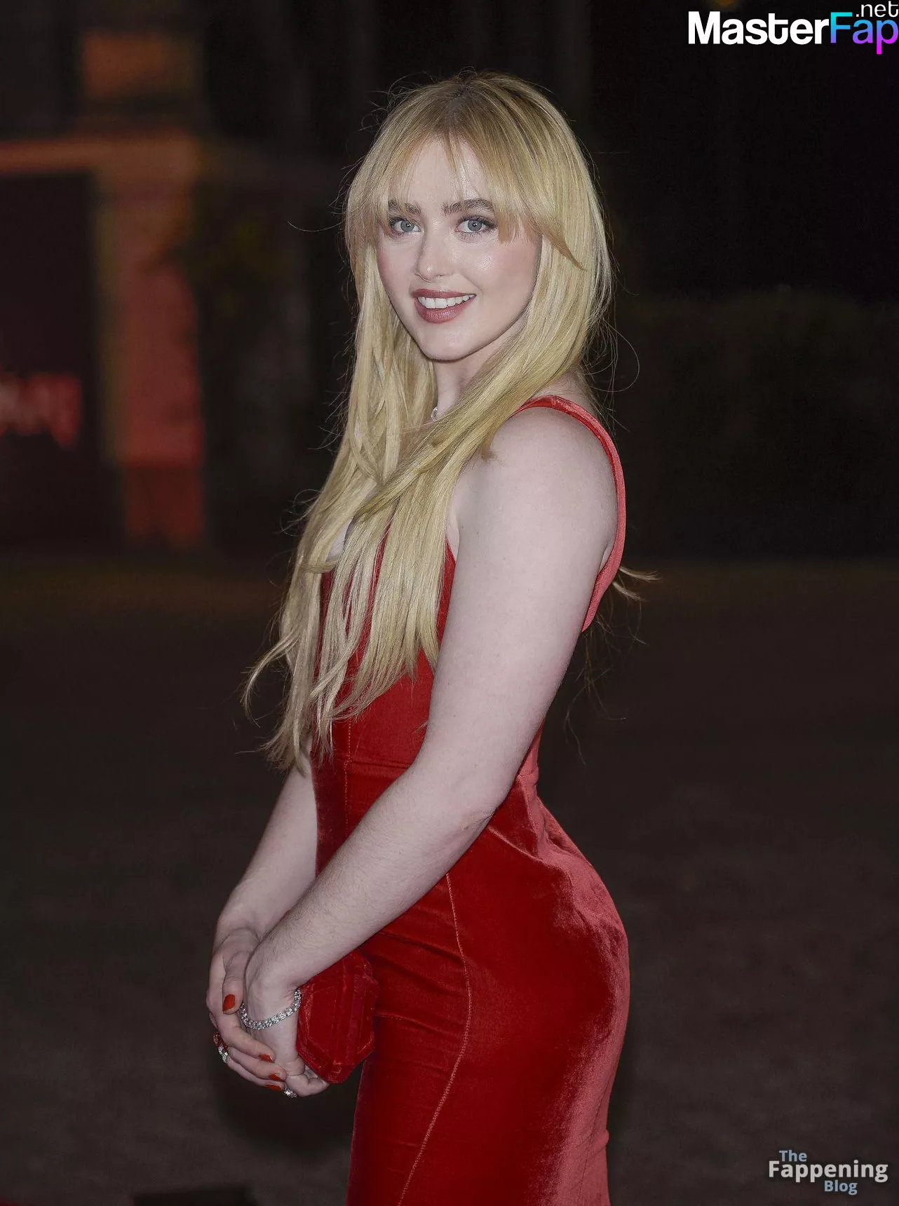 Kathryn Newton Free Leaked Fisting leaks Picture