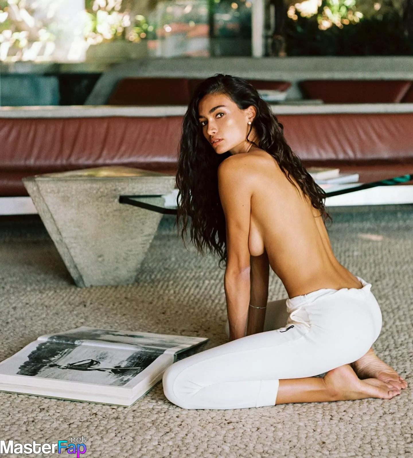 Kelly gale hot